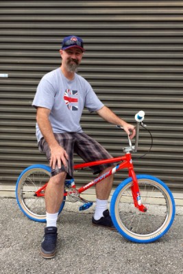 tumblr_nlvuqhDTub1sgmialo1_400.jpg (110.57 Kio) Vu 1410 fois Brian Blyther